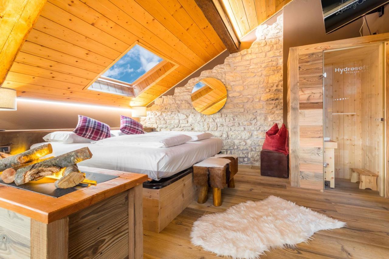 John Luxury Suites Folgaria Kültér fotó